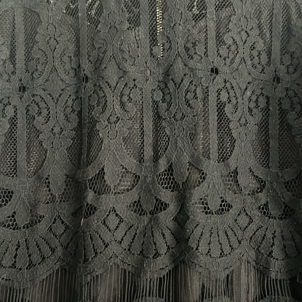 Dress - Picture 3 of 3